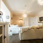 דירה Exclusiv Panorama Spa Das Schiller באד גסטיין