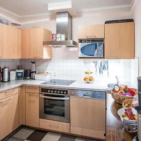 Exclusive Panorama Schiller