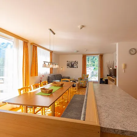 Exclusiv Panorama Schiller *